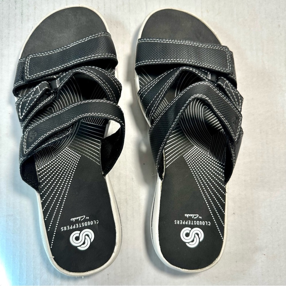 Clark’s Cloudsteppers Black Brinkley Coast Slides Sandals Flats Size 7